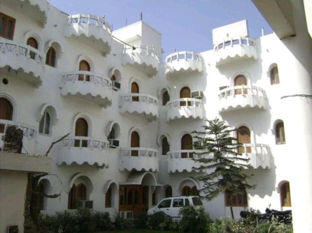 Hotel Soni International Khalilabad Ngoại thất bức ảnh