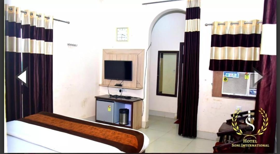 Hotel Soni International Khalilabad Ngoại thất bức ảnh